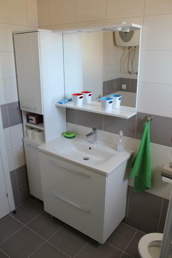Mina Apartments Okrug Gornji Εξωτερικό φωτογραφία